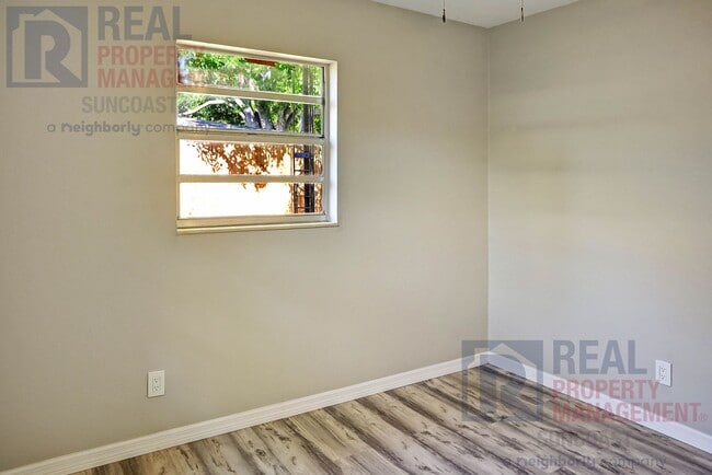 Building Photo - 3822 Gopher St