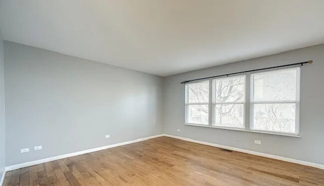 Building Photo - 1609 Lake Pointe Ct