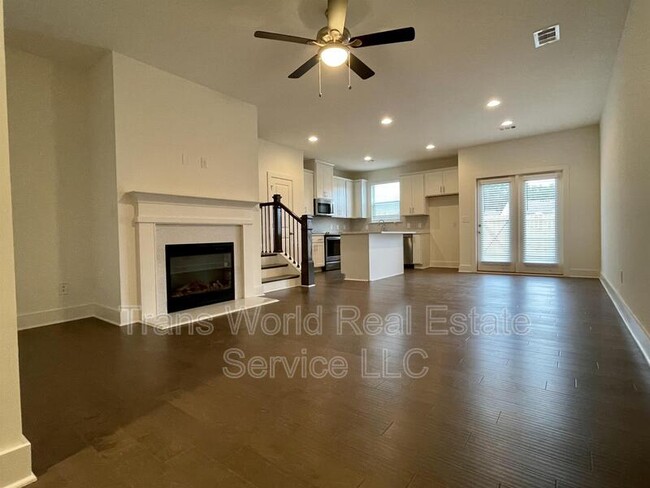 Building Photo - 158 N Auburn Landing Pl