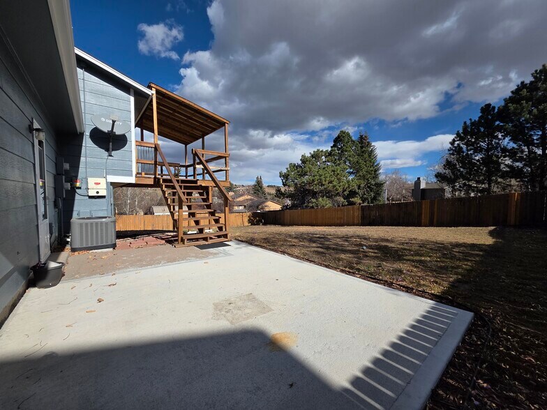 Building Photo - 2970 Maverick Dr