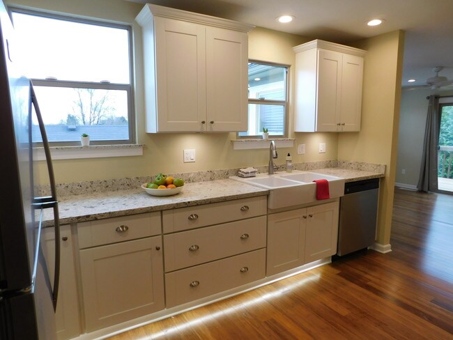 Building Photo - Savier Street Apartments