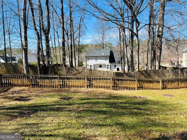 Building Photo - 155 Woodstream Dr