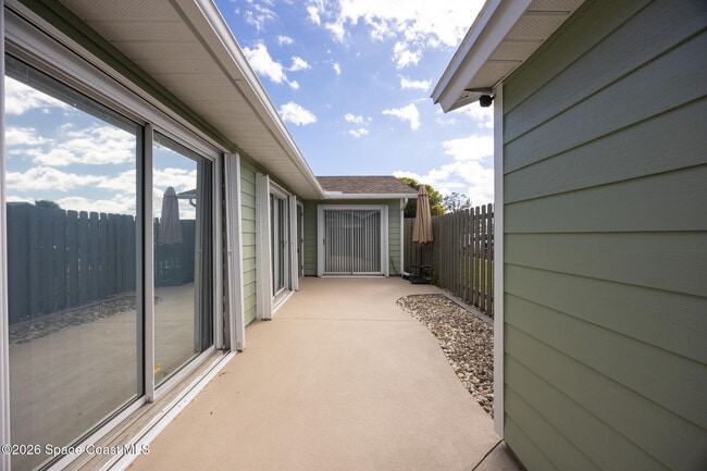 Building Photo - 1948 Quail Ridge Ct