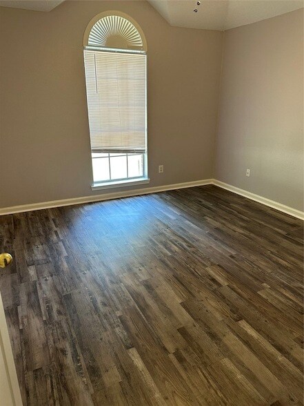 Building Photo - 14310 Cypress Green Dr