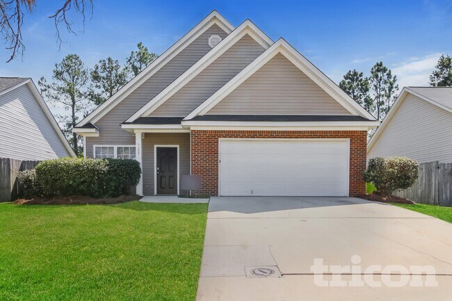 Building Photo - 207 Lockleven Dr