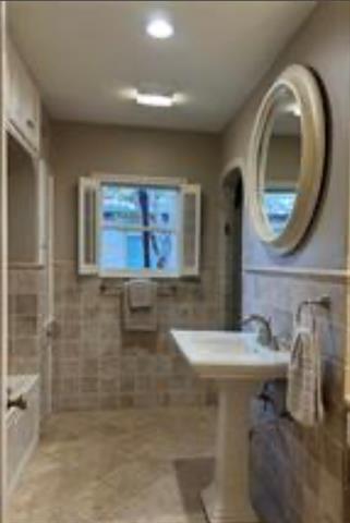 Building Photo - 4106 University Blvd