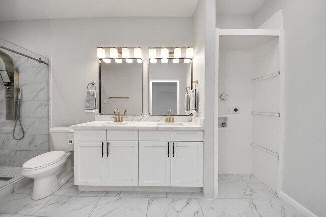 Building Photo - 2730 Empire Oaks Lane