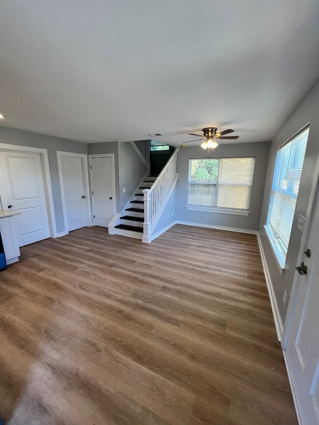 Building Photo - 1817 Newcastle St