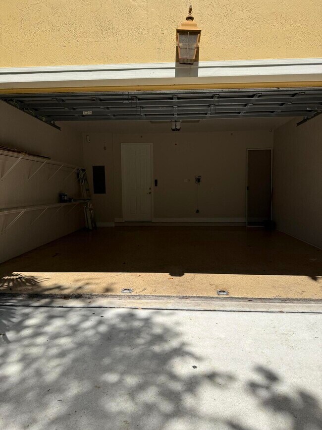 Building Photo - 148 Morning Dew Cir