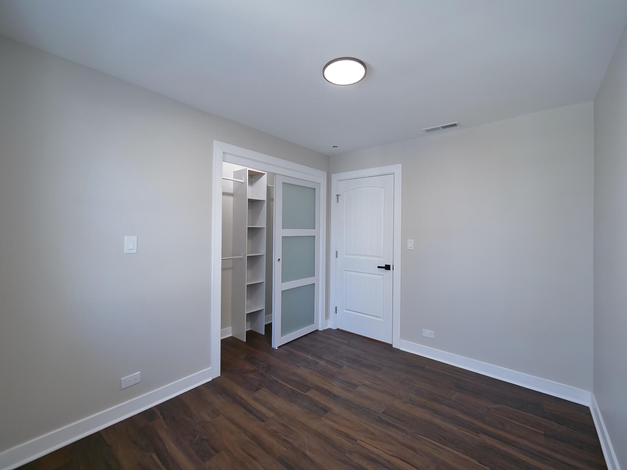 Building Photo - 149 N Waller Ave