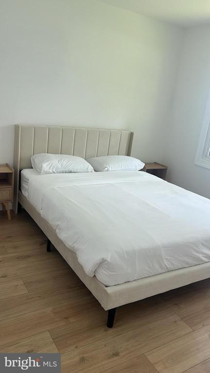 Building Photo - 29 Hinsdale Ln