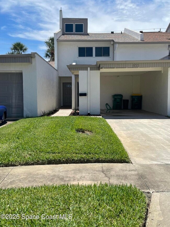 Building Photo - 503 Summerset Ct