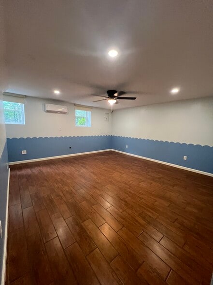 Building Photo - 509 Maverick Rd