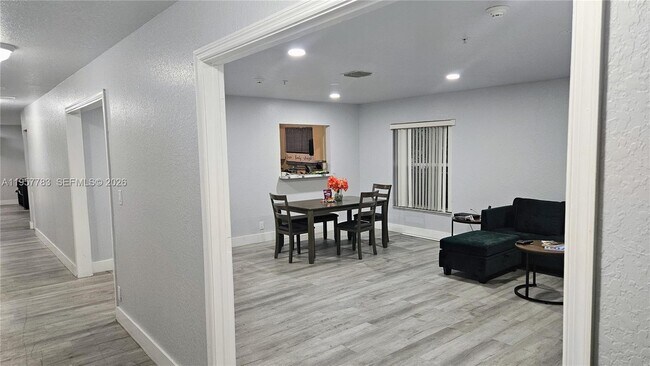 Building Photo - 2953 NW 10th Ct