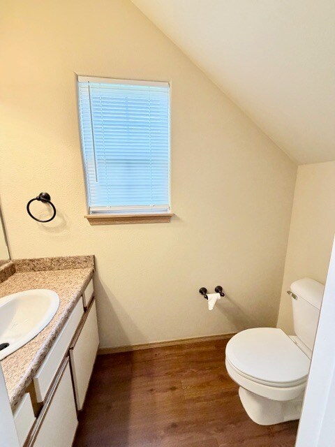 Building Photo - 1153 S Tottenham Ct