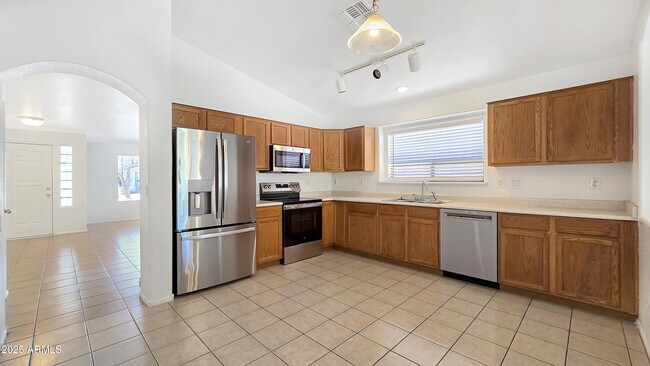 Building Photo - 12560 W Pasadena Ave