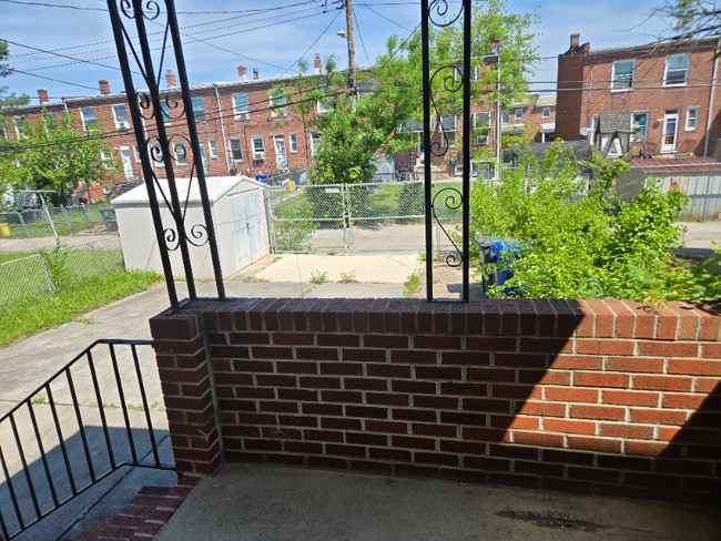 Building Photo - 3518 Elmora Ave