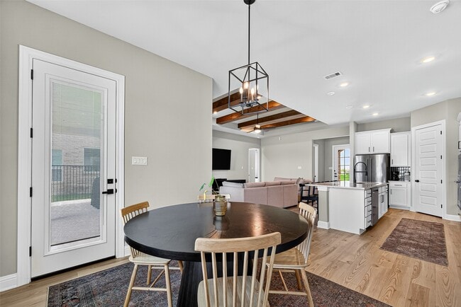 Building Photo - 2135 Tioga Vw Dr