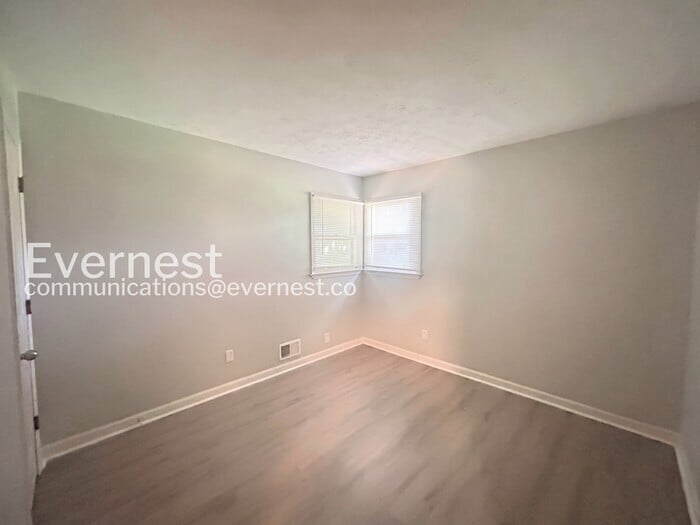 Building Photo - 1563 Bethsaida Rd