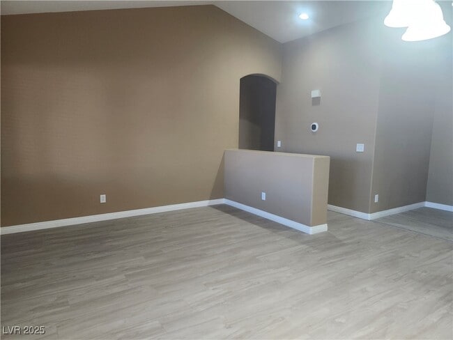 Building Photo - 5154 Walbrook Ln