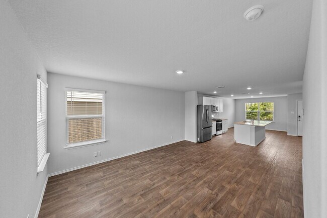 Building Photo - RESORT STYLE AMENITIES!! Multiple Pools. Lazy River. Splash Pad and Water Slides. Fitness Center....