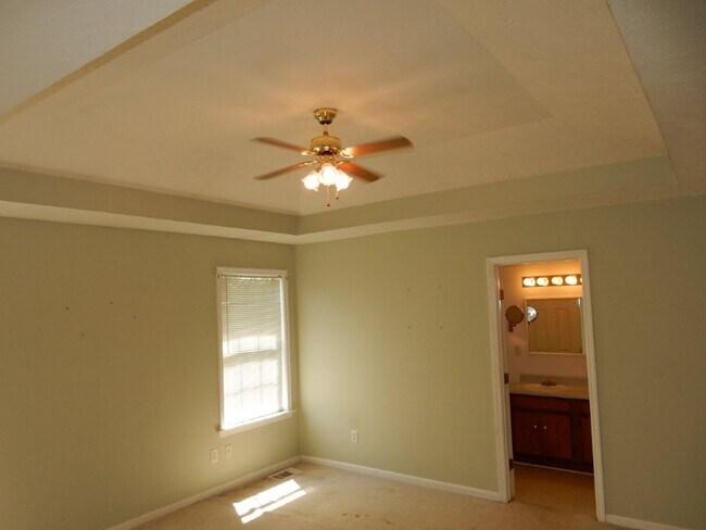Building Photo - 502 Bloomfield Ct