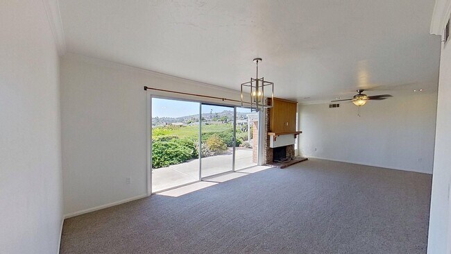 Building Photo - 203 Via Senda