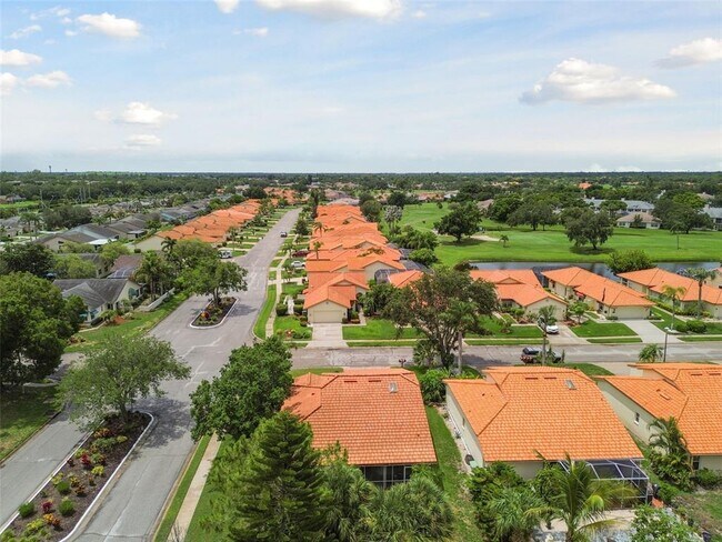 Building Photo - 4327 Murfield Dr E