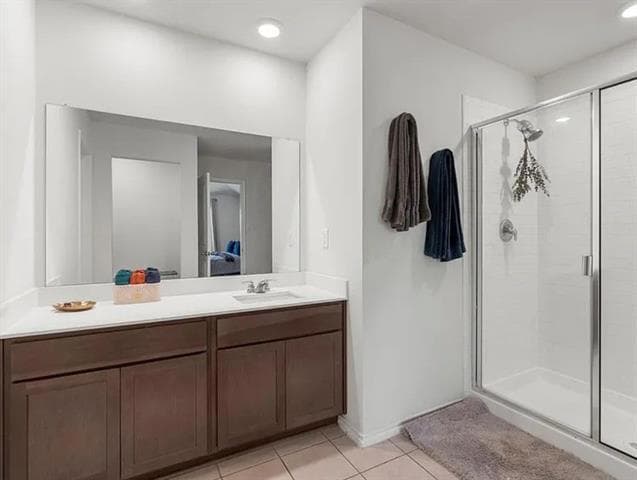 Building Photo - 1304 Lowhill Dr
