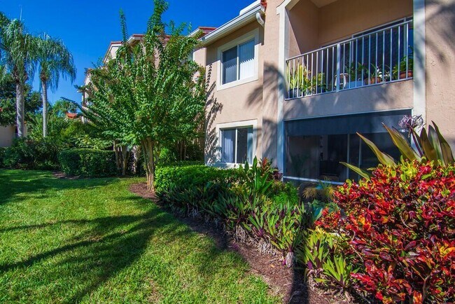 Building Photo - 1670 N 42ND Cir