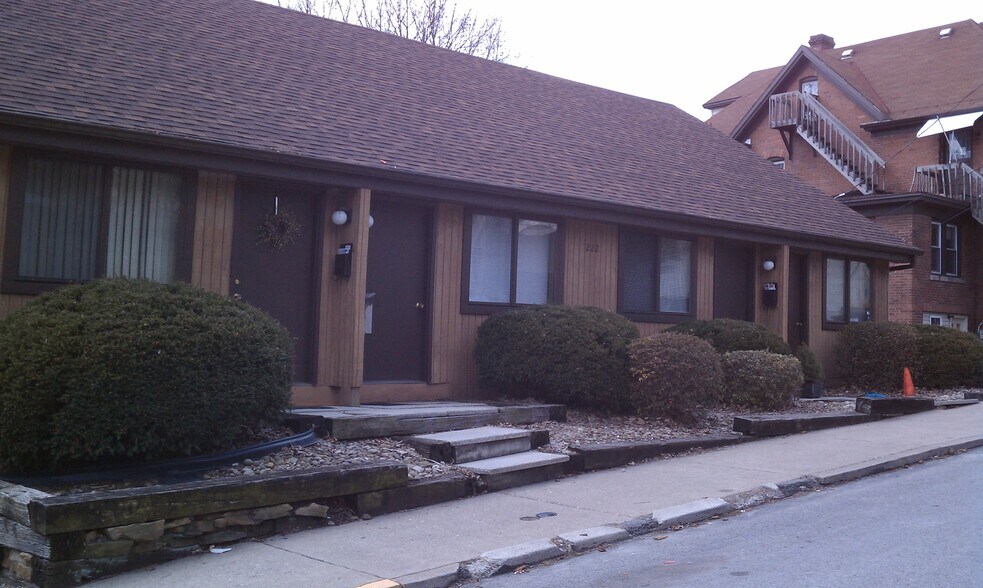 Building Photo - 222 N Pennsylvania Ave