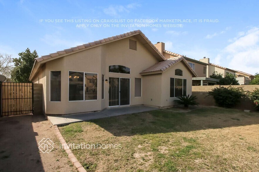 Building Photo - 1260 E Cindy St