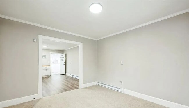Building Photo - Welcome to this Beautiful Newly Renovated ...