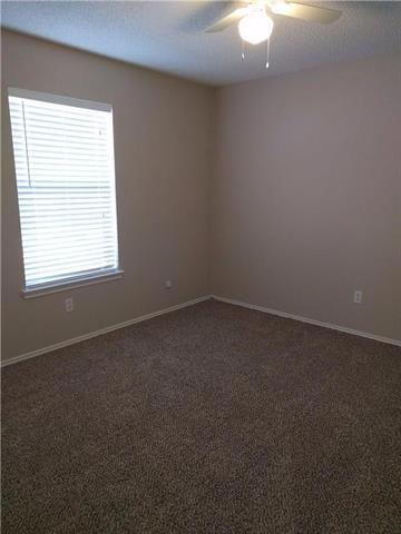 Building Photo - 610 Buttercup Cir