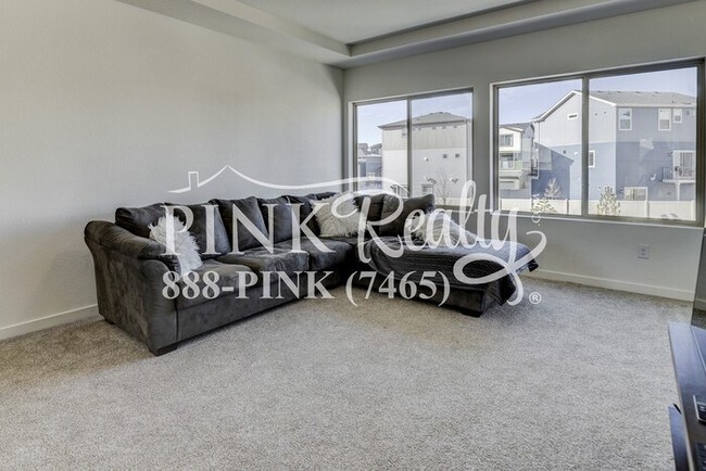 Building Photo - Banning Lewis Ranch Beauty