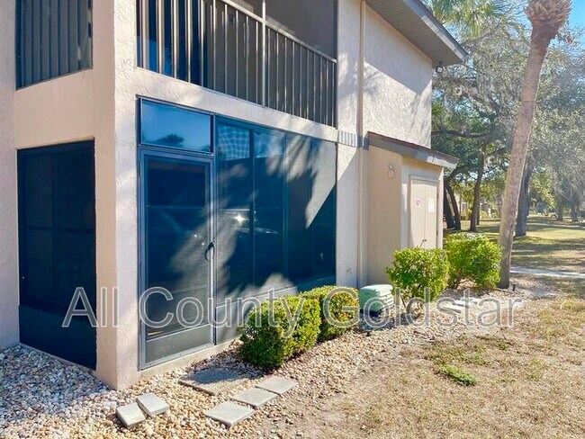 Building Photo - 19505 Quesada Ave