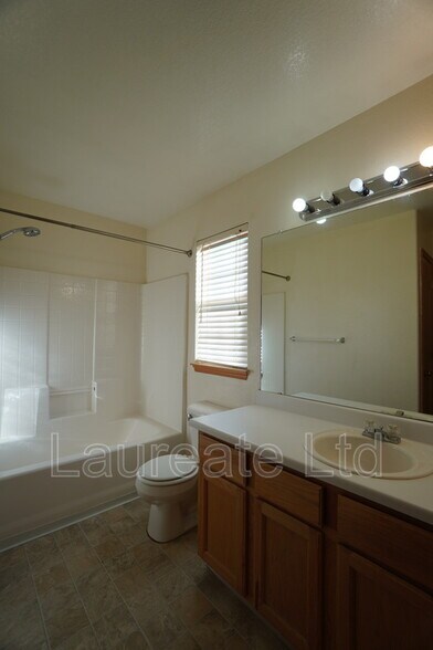 Building Photo - 9375 E Arizona Pl