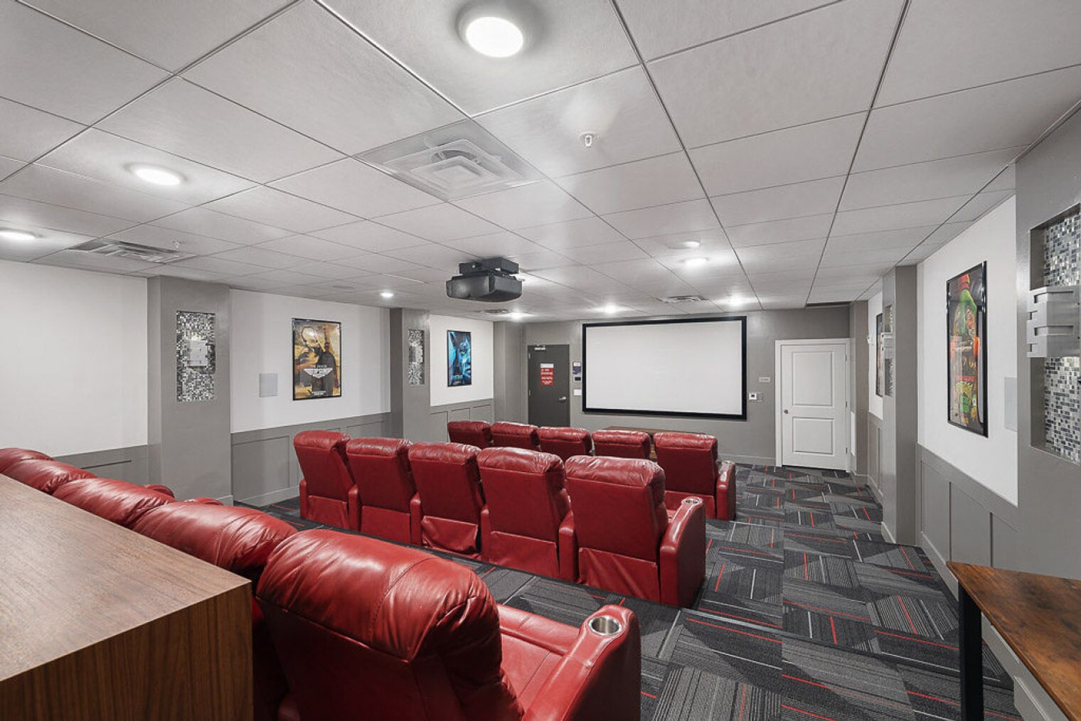 Building Photo - 241 W 200 S