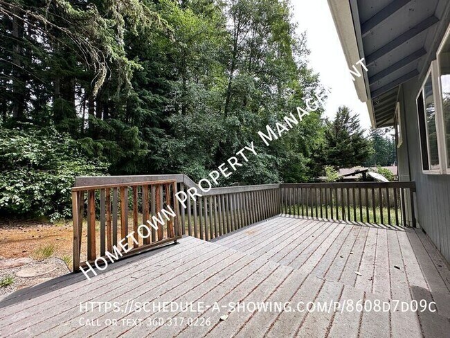 Building Photo - 4218 Glen Terra Dr SE
