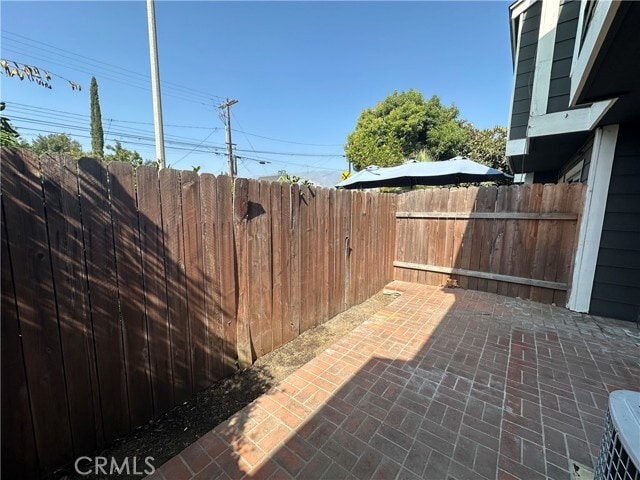Building Photo - 824 N Pasadena Ave