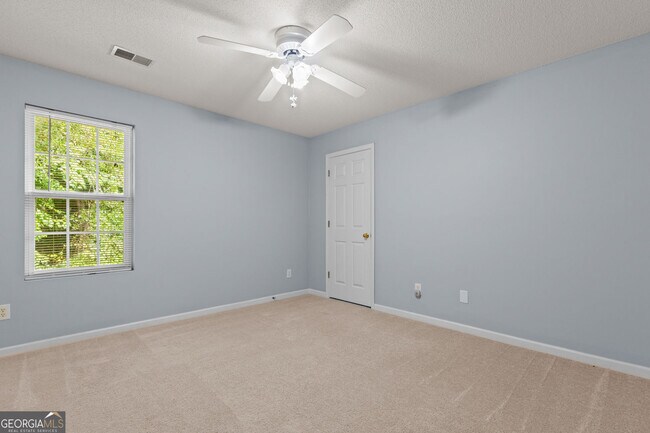 Building Photo - 2510 Fort Daniels Dr NE