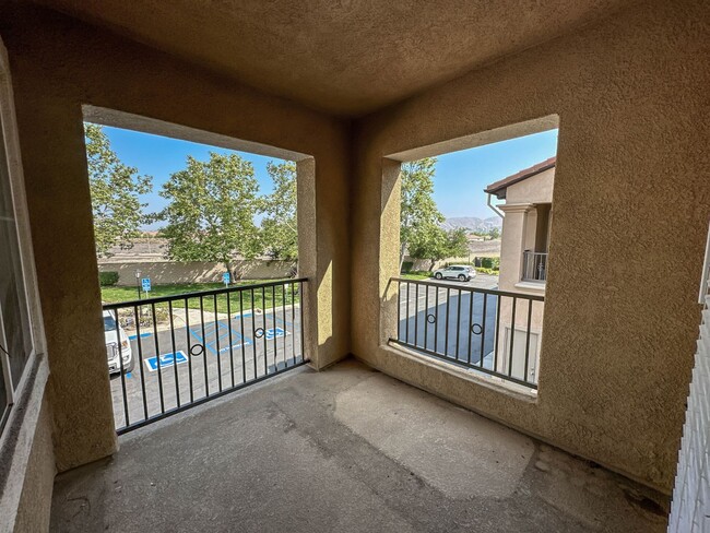 Building Photo - COMING SOON! Heather Ridge 2 Bedroom Townh...