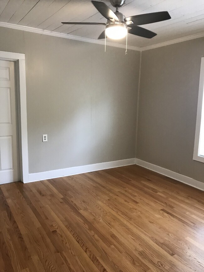 Building Photo - 2308 14th St