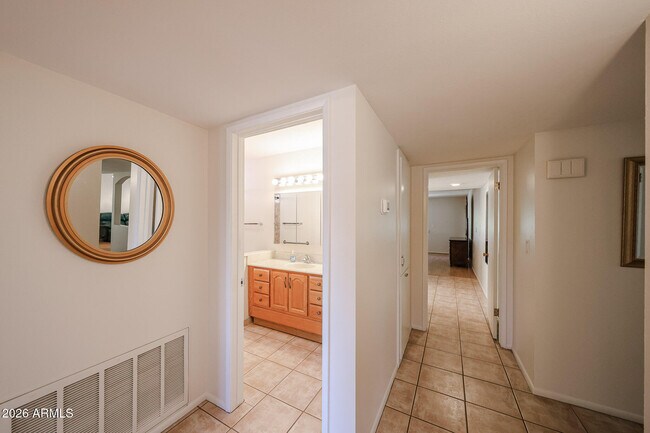 Building Photo - 9821 N 110th Ave