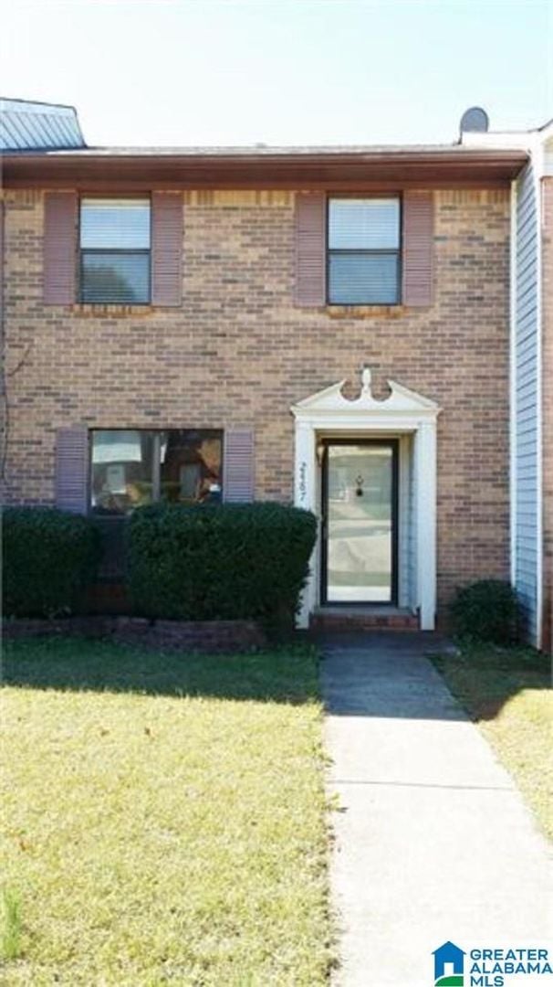 Building Photo - MOVE IN SPECIAL!! FIRST MONTH FREE!!