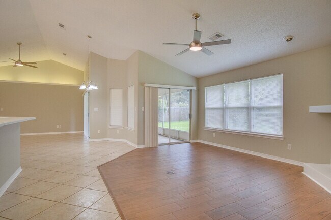 Building Photo - “Celebrate the Season! 4BR Cantonment Home...