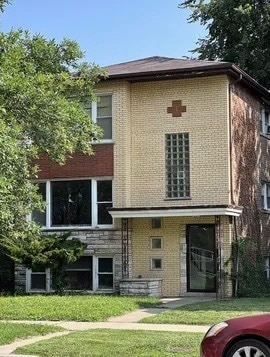 Building Photo - 1619 E 74th Pl