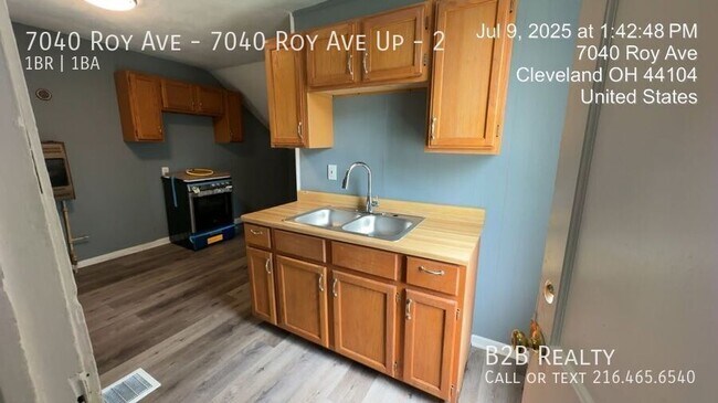 Building Photo - 7040 Roy Ave