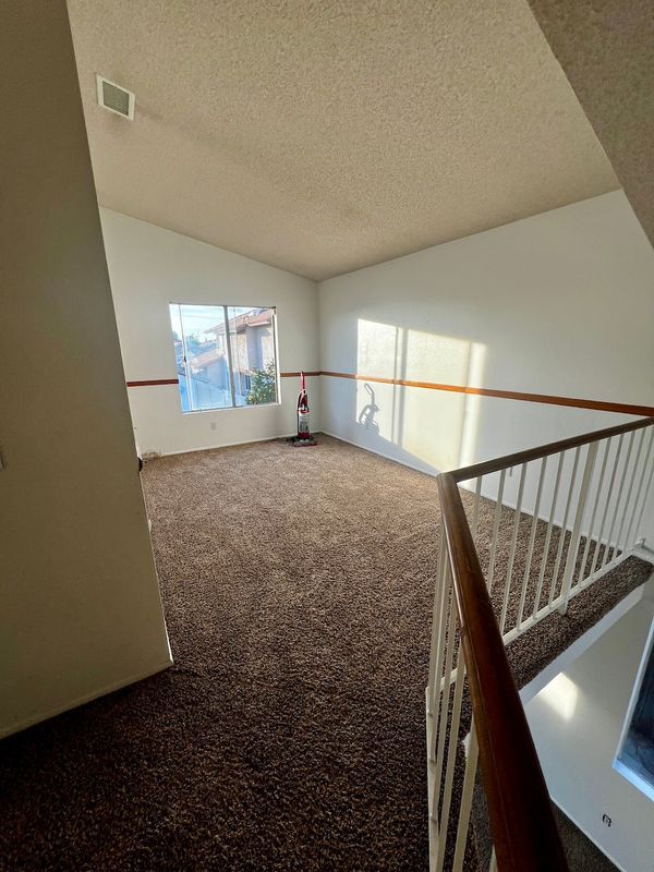 Building Photo - 1195 Bautista Ln
