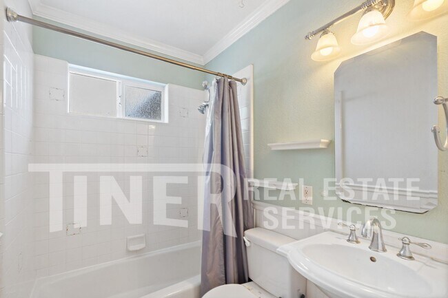 Building Photo - 5021 Priscilla Ln